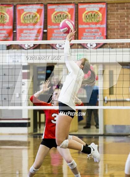 Thumbnail 3 in Modesto @ Pitman photogallery.