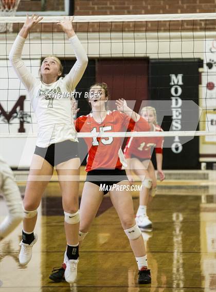 Thumbnail 3 in Modesto @ Pitman photogallery.