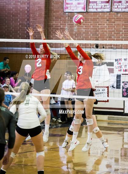 Thumbnail 3 in Modesto @ Pitman photogallery.
