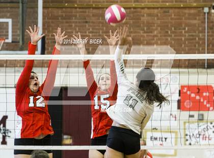 Thumbnail 2 in Modesto @ Pitman photogallery.