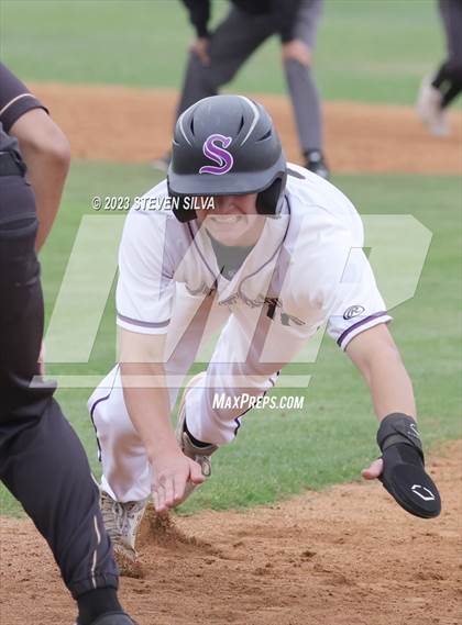 Thumbnail 2 in Point Loma vs. Santana (CIF SDS Division 1 Semifinal) photogallery.