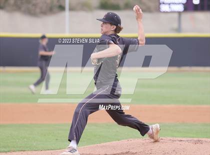 Thumbnail 1 in Point Loma vs. Santana (CIF SDS Division 1 Semifinal) photogallery.