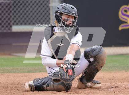 Thumbnail 3 in Point Loma vs. Santana (CIF SDS Division 1 Semifinal) photogallery.