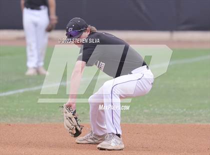 Thumbnail 2 in Point Loma vs. Santana (CIF SDS Division 1 Semifinal) photogallery.