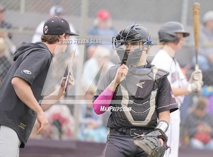 Thumbnail 2 in Point Loma vs. Santana (CIF SDS Division 1 Semifinal) photogallery.