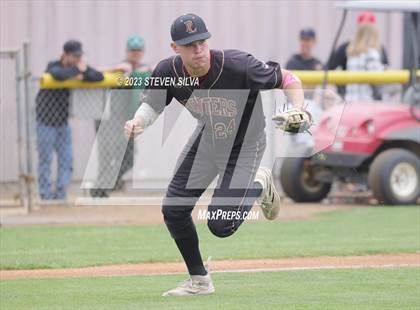 Thumbnail 1 in Point Loma vs. Santana (CIF SDS Division 1 Semifinal) photogallery.