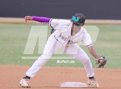 Thumbnail 1 in Point Loma vs. Santana (CIF SDS Division 1 Semifinal) photogallery.