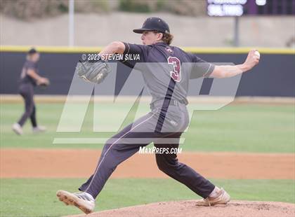 Thumbnail 3 in Point Loma vs. Santana (CIF SDS Division 1 Semifinal) photogallery.