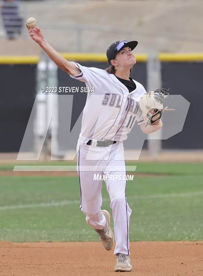 Thumbnail 3 in Point Loma vs. Santana (CIF SDS Division 1 Semifinal) photogallery.