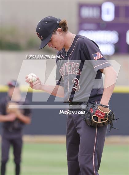 Thumbnail 3 in Point Loma vs. Santana (CIF SDS Division 1 Semifinal) photogallery.