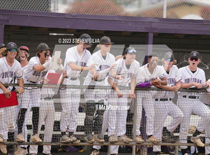 Thumbnail 2 in Point Loma vs. Santana (CIF SDS Division 1 Semifinal) photogallery.