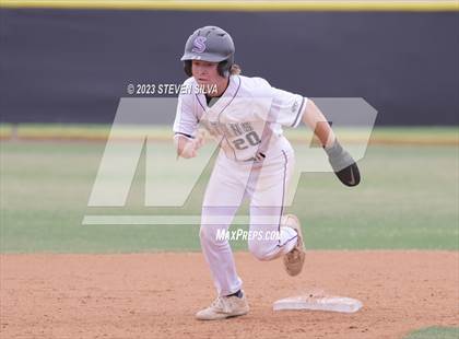 Thumbnail 3 in Point Loma vs. Santana (CIF SDS Division 1 Semifinal) photogallery.
