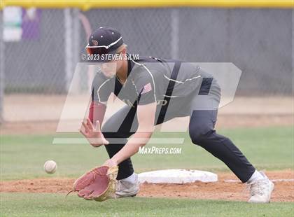 Thumbnail 1 in Point Loma vs. Santana (CIF SDS Division 1 Semifinal) photogallery.