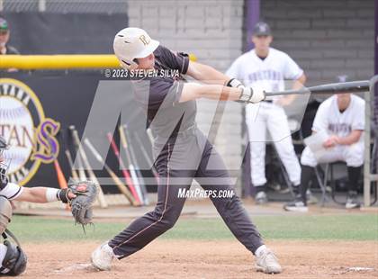 Thumbnail 1 in Point Loma vs. Santana (CIF SDS Division 1 Semifinal) photogallery.