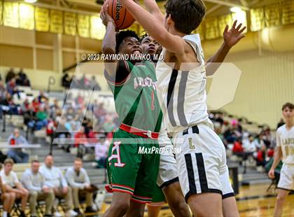 Thumbnail 1 in Anderson @ Lapel photogallery.