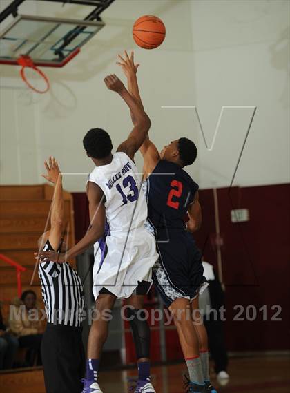 Thumbnail 1 in Miller Grove @ Leuzinger (MaxPreps Holiday Classic) photogallery.