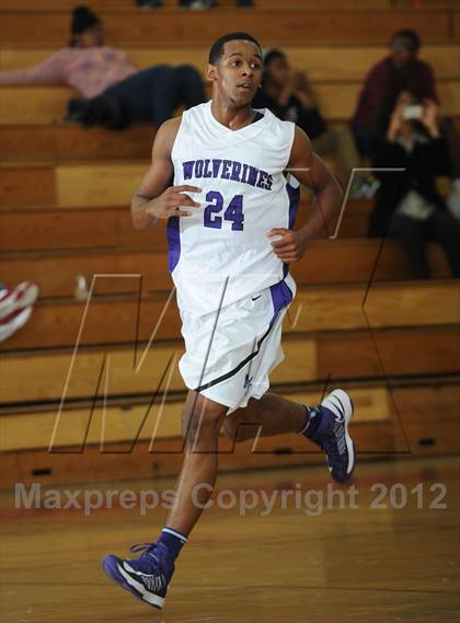 Thumbnail 3 in Miller Grove @ Leuzinger (MaxPreps Holiday Classic) photogallery.