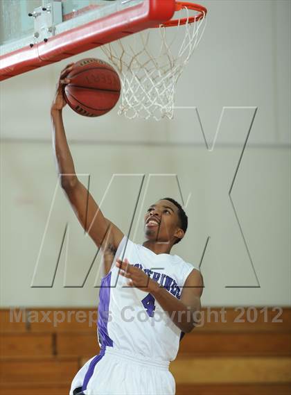 Thumbnail 3 in Miller Grove @ Leuzinger (MaxPreps Holiday Classic) photogallery.
