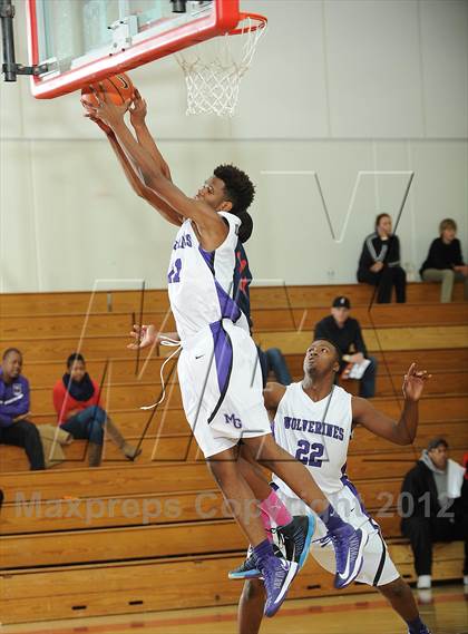Thumbnail 1 in Miller Grove @ Leuzinger (MaxPreps Holiday Classic) photogallery.