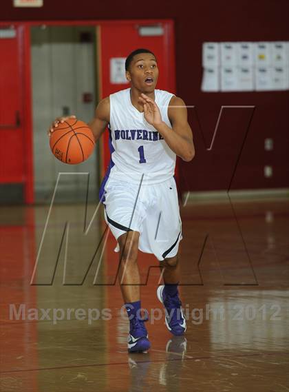 Thumbnail 1 in Miller Grove @ Leuzinger (MaxPreps Holiday Classic) photogallery.
