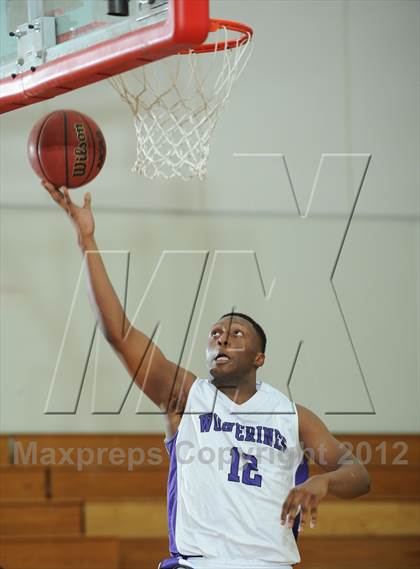 Thumbnail 1 in Miller Grove @ Leuzinger (MaxPreps Holiday Classic) photogallery.