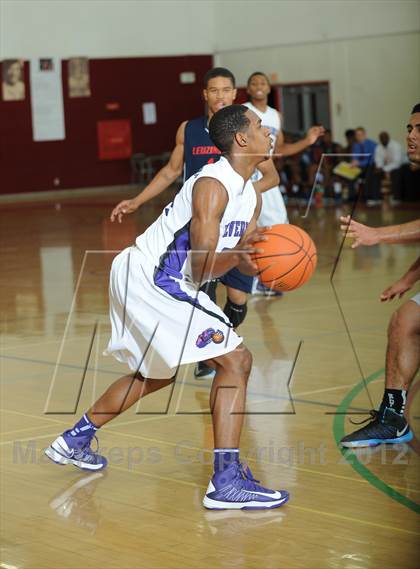 Thumbnail 1 in Miller Grove @ Leuzinger (MaxPreps Holiday Classic) photogallery.