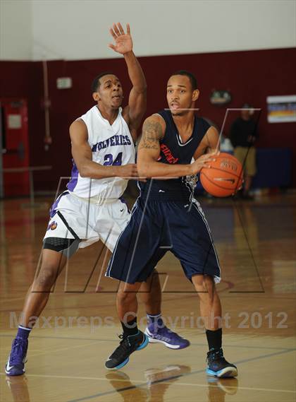 Thumbnail 2 in Miller Grove @ Leuzinger (MaxPreps Holiday Classic) photogallery.