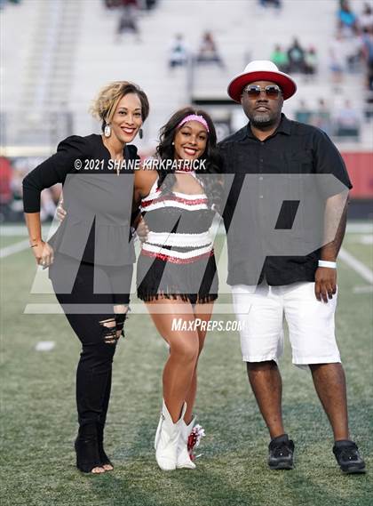 Thumbnail 2 in Waxahachie  @Cedar Hill photogallery.