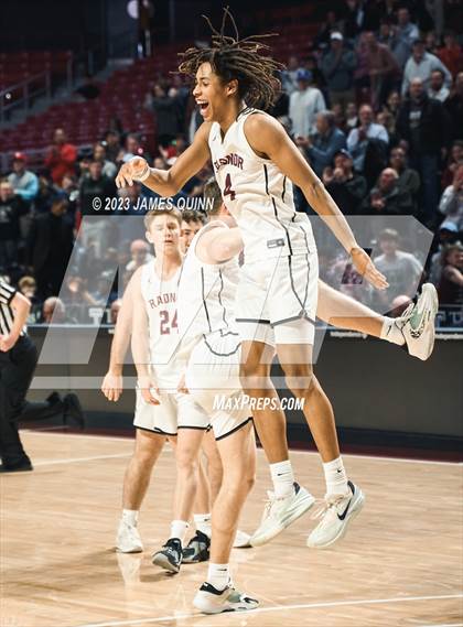 Thumbnail 1 in Radnor vs. Unionville (PIAA District 1 Final) photogallery.