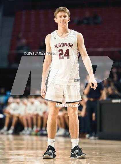 Thumbnail 1 in Radnor vs. Unionville (PIAA District 1 Final) photogallery.