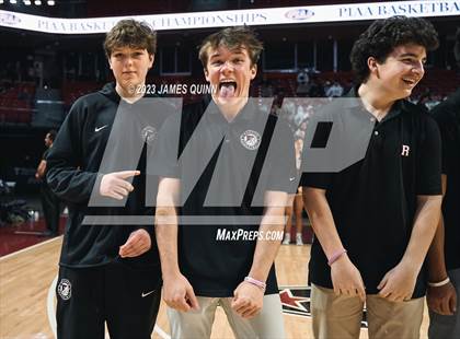 Thumbnail 3 in Radnor vs. Unionville (PIAA District 1 Final) photogallery.