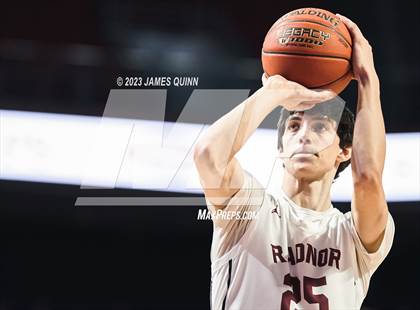Thumbnail 1 in Radnor vs. Unionville (PIAA District 1 Final) photogallery.
