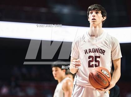 Thumbnail 3 in Radnor vs. Unionville (PIAA District 1 Final) photogallery.