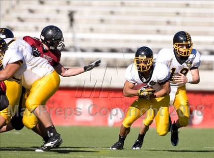 Thumbnail 3 in Pine View vs. Cottonwood (4A Semifinal) photogallery.