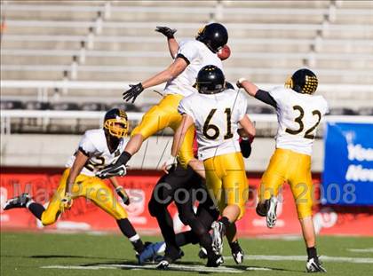 Thumbnail 3 in Pine View vs. Cottonwood (4A Semifinal) photogallery.