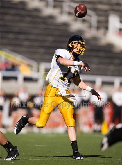 Thumbnail 1 in Pine View vs. Cottonwood (4A Semifinal) photogallery.