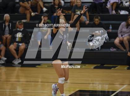 Thumbnail 1 in Midland High vs Andrews (Bev Ball Classic) photogallery.