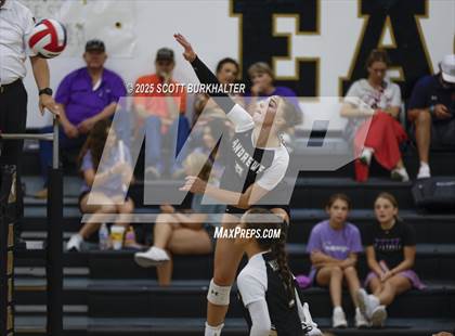 Thumbnail 1 in Midland High vs Andrews (Bev Ball Classic) photogallery.