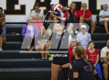 Thumbnail 3 in Midland High vs Andrews (Bev Ball Classic) photogallery.