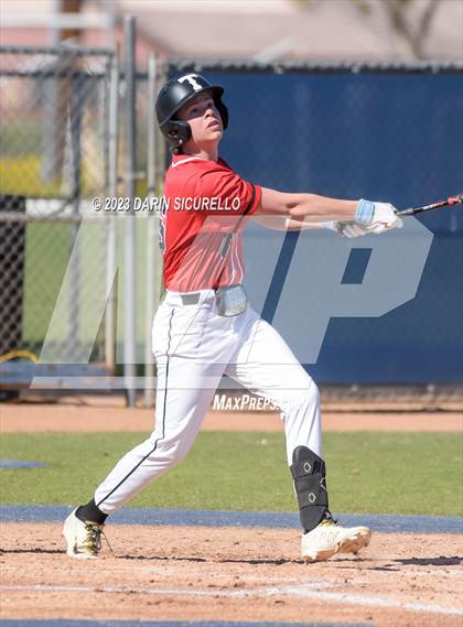 Thumbnail 2 in Arapahoe vs. Thurston (Coach Bob Invitational) photogallery.