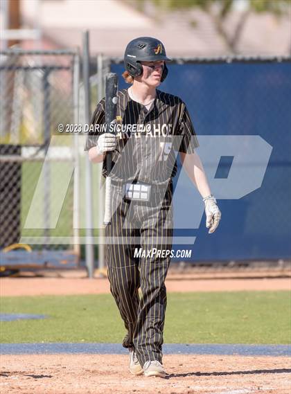 Thumbnail 3 in Arapahoe vs. Thurston (Coach Bob Invitational) photogallery.