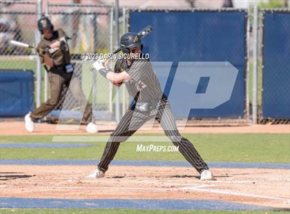 Thumbnail 3 in Arapahoe vs. Thurston (Coach Bob Invitational) photogallery.
