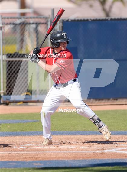 Thumbnail 1 in Arapahoe vs. Thurston (Coach Bob Invitational) photogallery.