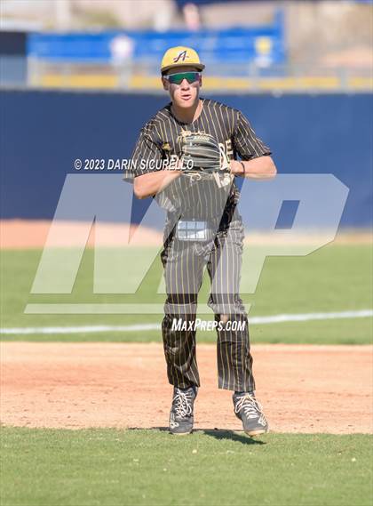 Thumbnail 2 in Arapahoe vs. Thurston (Coach Bob Invitational) photogallery.