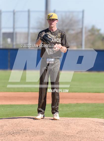 Thumbnail 1 in Arapahoe vs. Thurston (Coach Bob Invitational) photogallery.