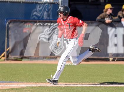 Thumbnail 1 in Arapahoe vs. Thurston (Coach Bob Invitational) photogallery.