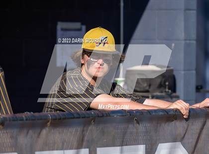Thumbnail 2 in Arapahoe vs. Thurston (Coach Bob Invitational) photogallery.