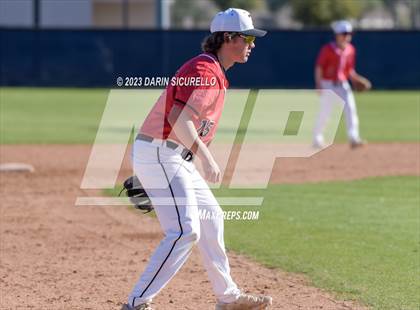 Thumbnail 1 in Arapahoe vs. Thurston (Coach Bob Invitational) photogallery.