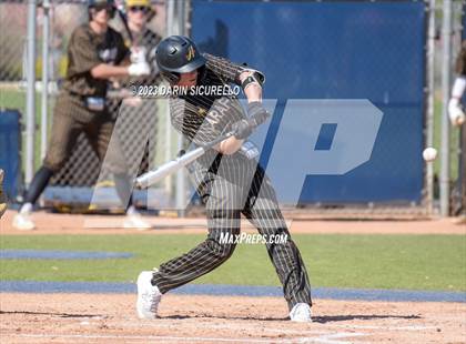 Thumbnail 3 in Arapahoe vs. Thurston (Coach Bob Invitational) photogallery.