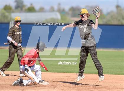 Thumbnail 2 in Arapahoe vs. Thurston (Coach Bob Invitational) photogallery.